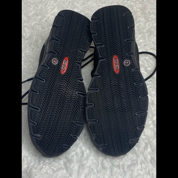 Skechers Work slip Resistant mens shoes size 9.5 - Picture 14 of 16
